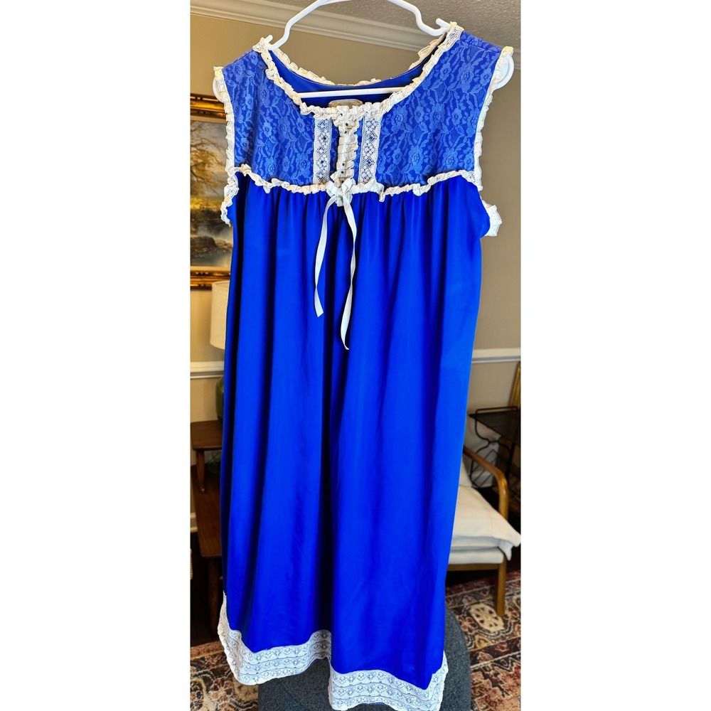 VTG Earlene Bowers Royal Blue Satin Lace Trim Sleeveless Nightgown Midi Grandma
